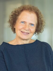 Dr. Ines Knauber-Daubenbüchel